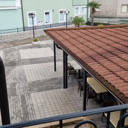Guest house Gostinstvo Tomex 3*