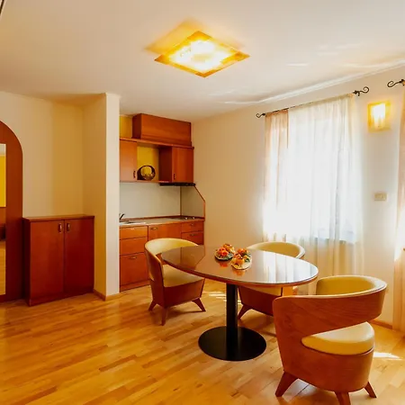 Sobe In Apartmaji Triglav - Gostinstvo Tomex