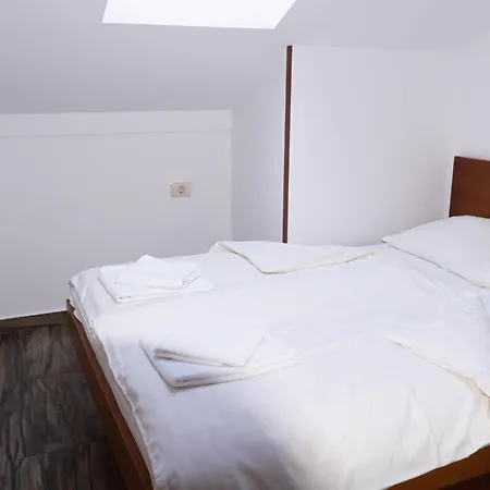 Sobe In Apartmaji Triglav - Gostinstvo Tomex 3*