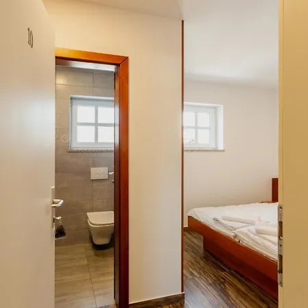 بيت ضيافة Sobe In Apartmaji Triglav - Gostinstvo Tomex