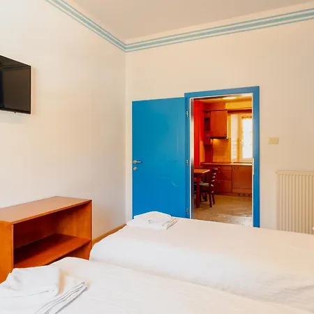 Sobe In Apartmaji Triglav - Gostinstvo Tomex 3* Ilirska Bistrica