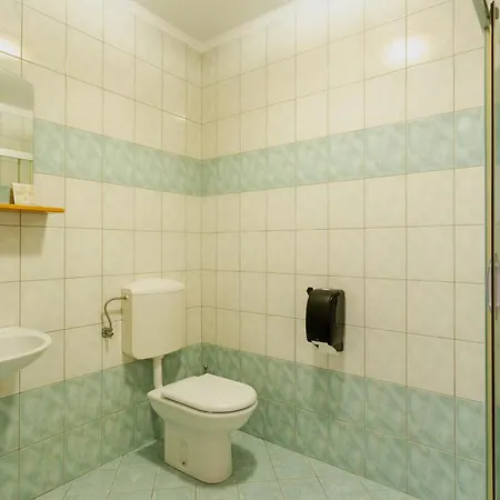 بيت ضيافة Sobe In Apartmaji Triglav - Gostinstvo Tomex