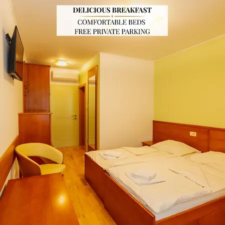 Guest house Sobe In Apartmaji Triglav - Gostinstvo Tomex Ilirska Bistrica